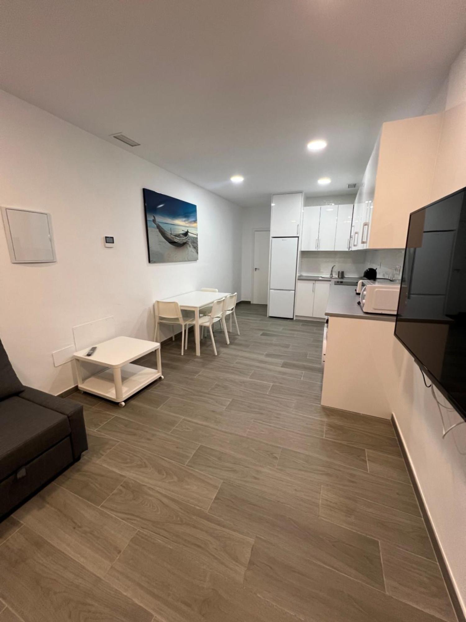 Apartamentos Montalvo Metropolis A Torremolinos Exterior photo